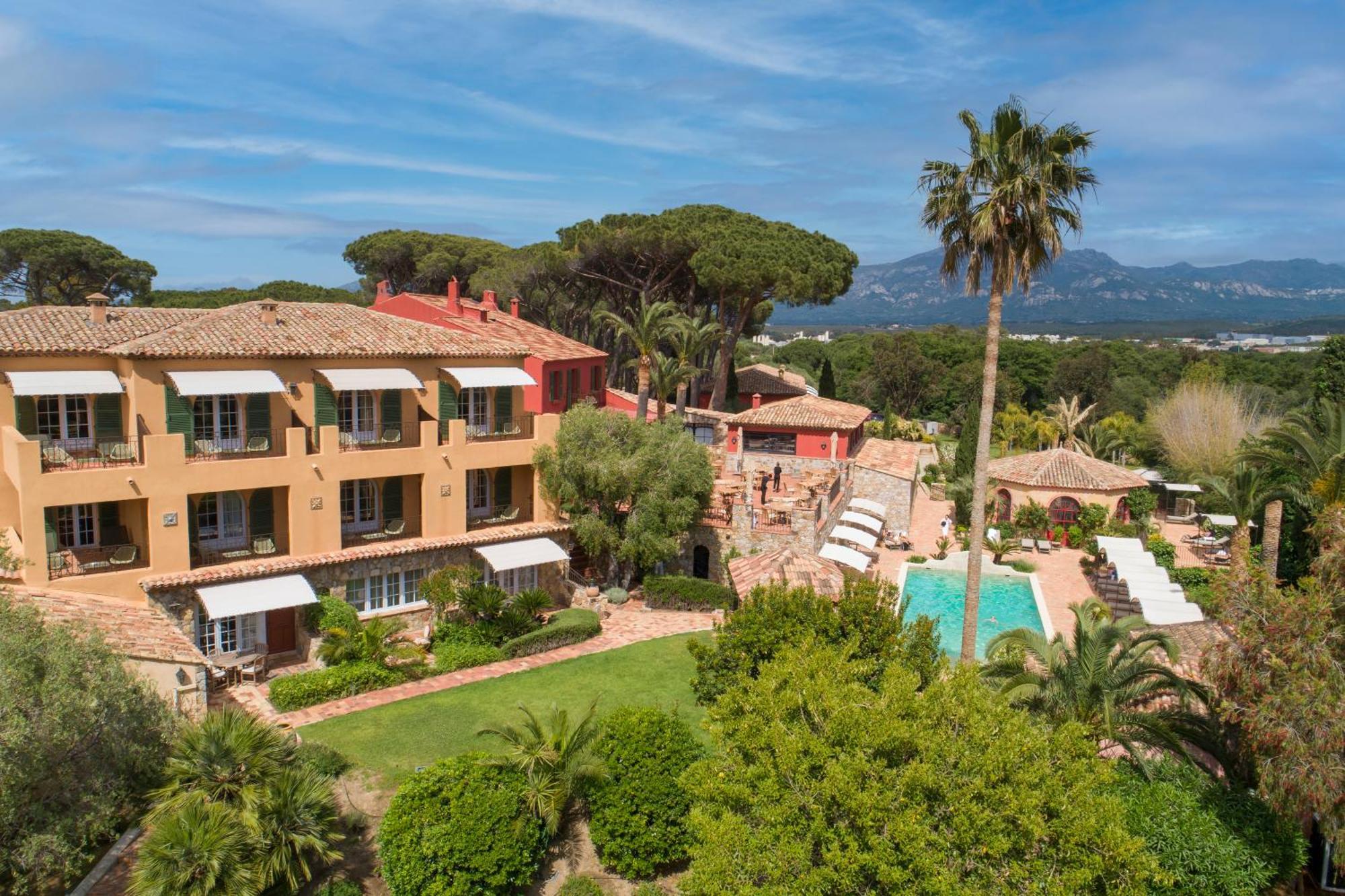 Hotel La Signoria Calvi  Zewnętrze zdjęcie
