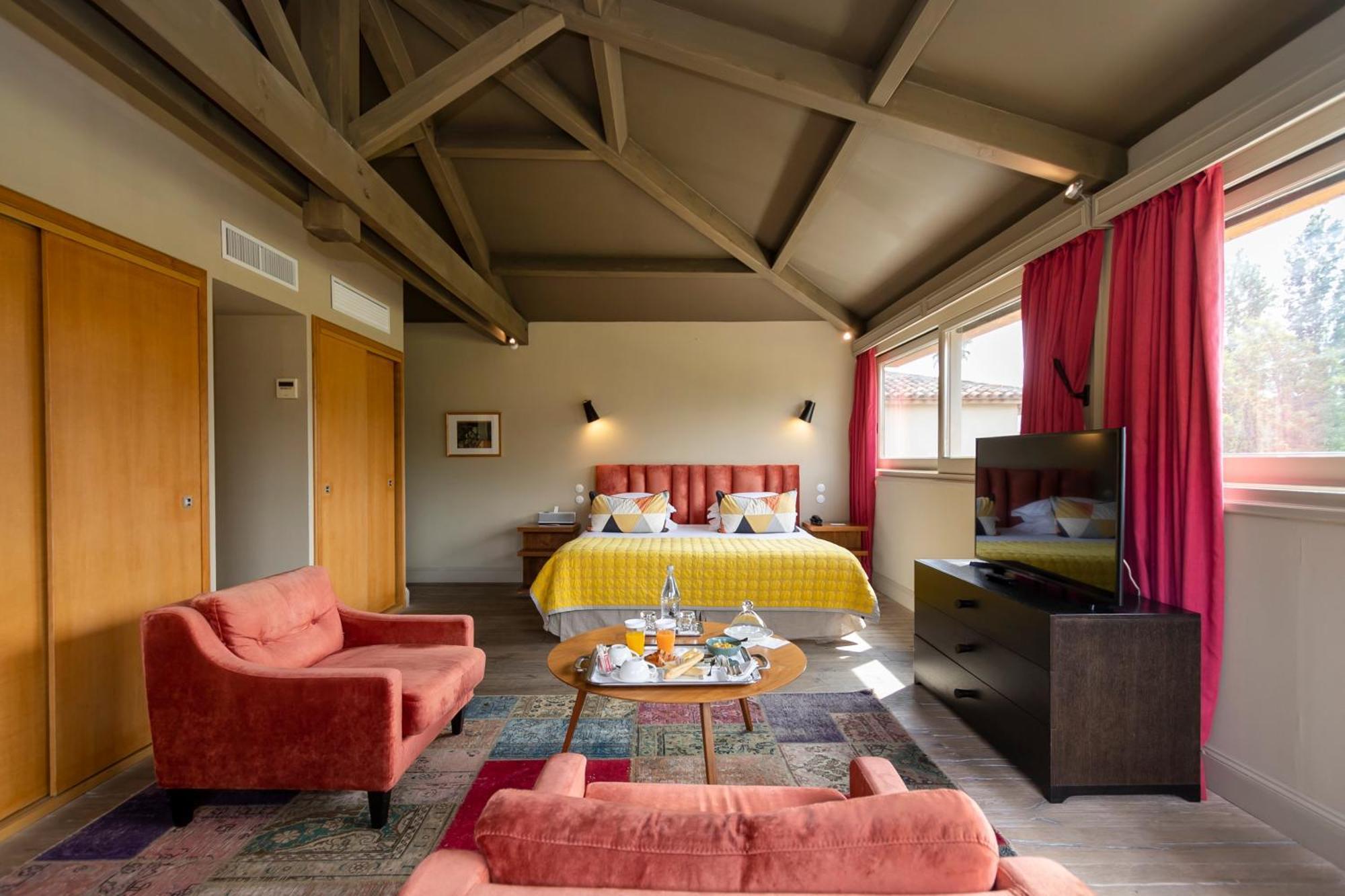 Hotel La Signoria Calvi  Zewnętrze zdjęcie