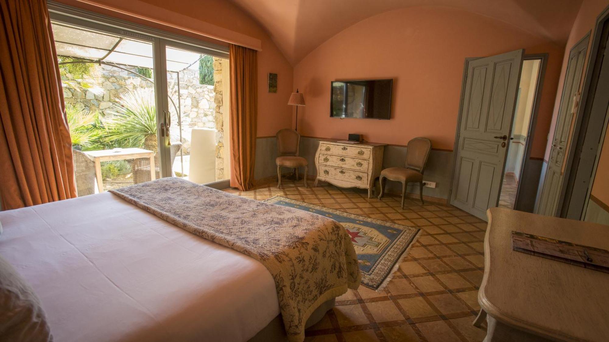 Hotel La Signoria Calvi  Zewnętrze zdjęcie