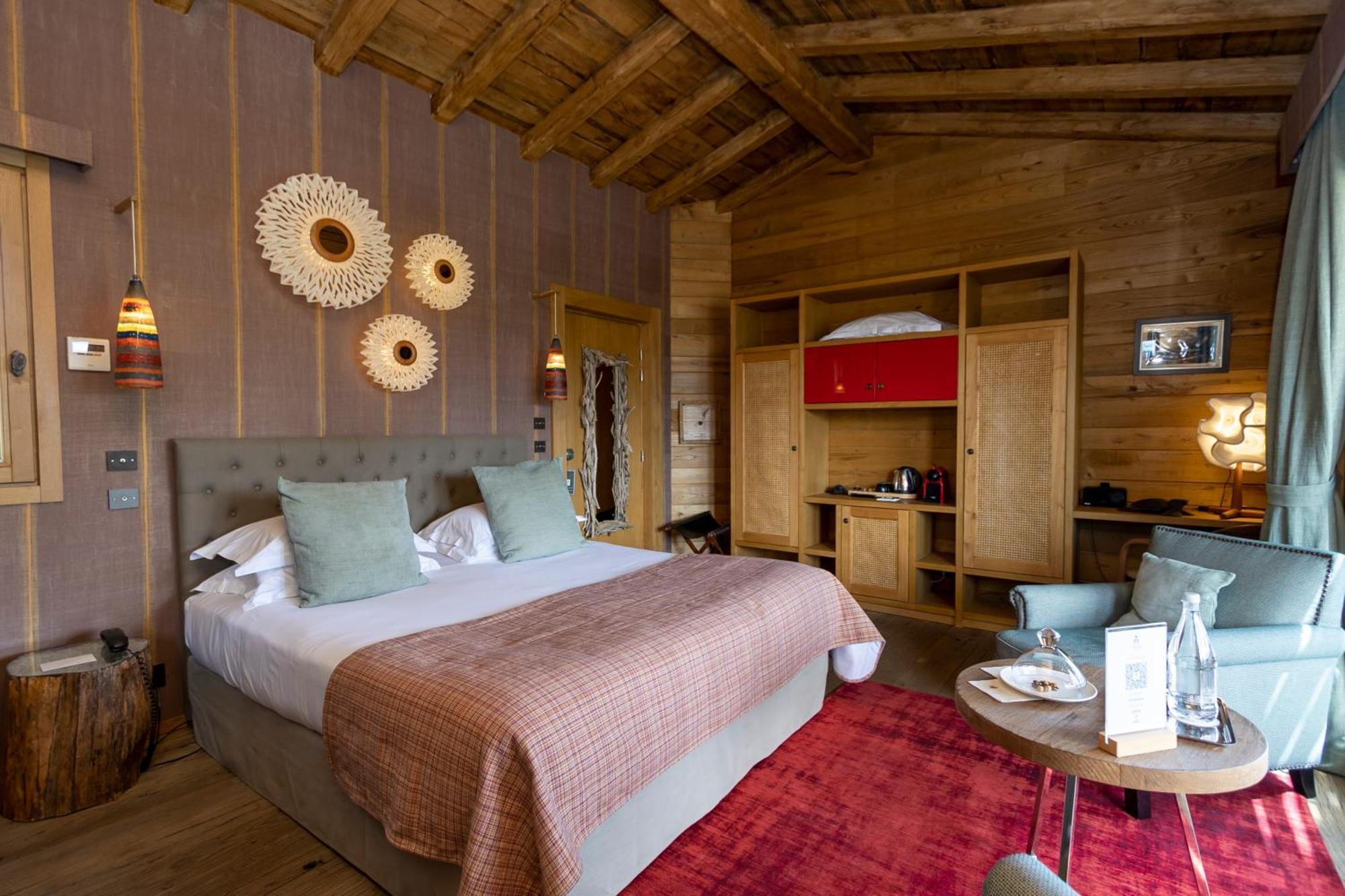 Hotel La Signoria Calvi  Zewnętrze zdjęcie