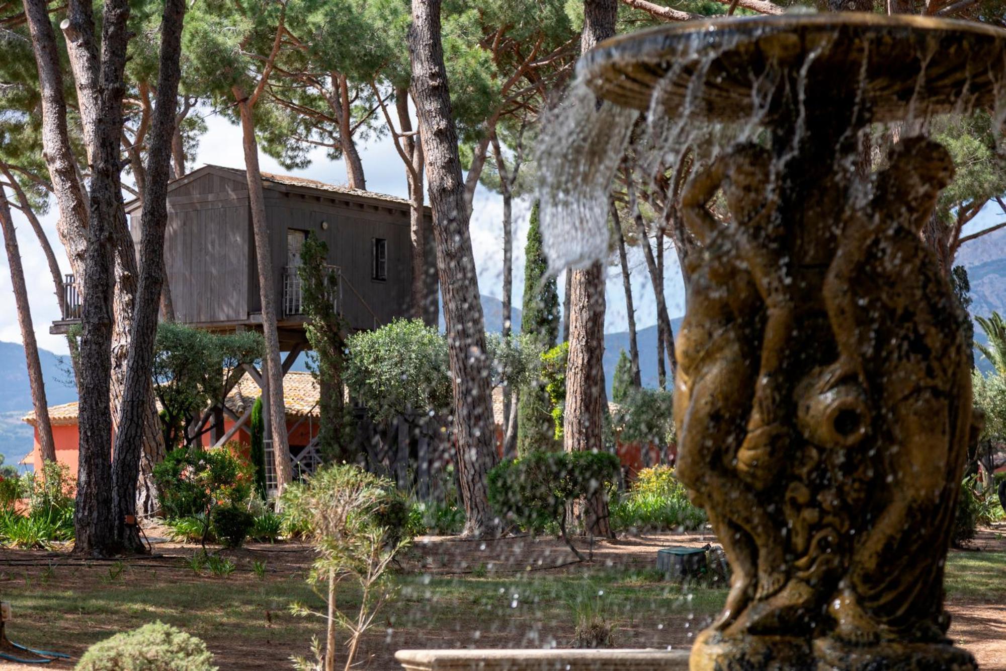 Hotel La Signoria Calvi  Zewnętrze zdjęcie